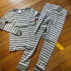 Source Unknown Gray and White Striped Kids Pajama Set
